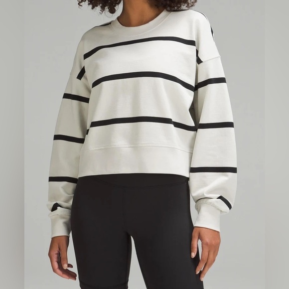 Lululemon Perfectly Oversized Cropped Crew size 4 - Picture 1 of 5
